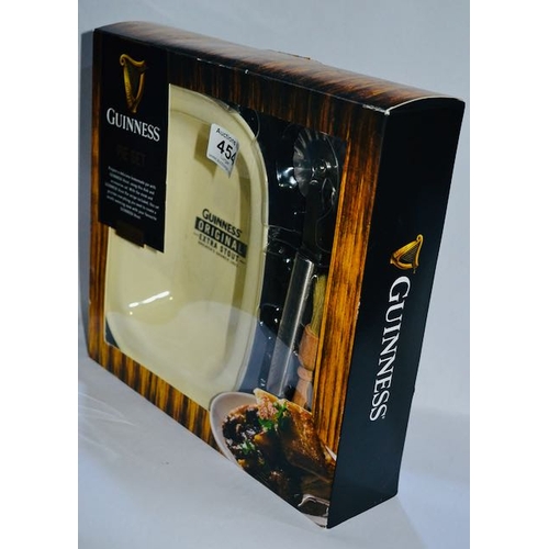 454 - Guinness Pie Set - Dish + Accessories