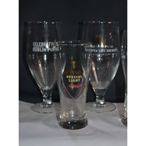 469 - 7x Guinness Pint Glass Incl Special Light, Cool Draught Guinness etc