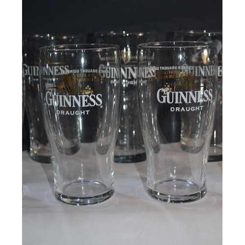 470 - 11x Guinness Pint Glass Incl Hurling Championships, Draught, 2000