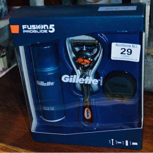 29 - 4pc Gillette Fusion 5 Proglide Gift Set - Box Sealed