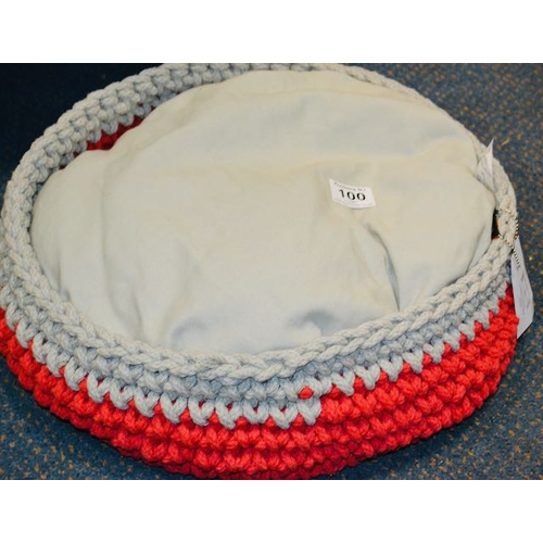 100 - Republic Of Pet Mega Knitted 40cm Cat Basket