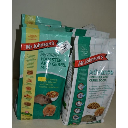 139 - 6 x 900g Mr Johnson's Hamster & Gerbil Food