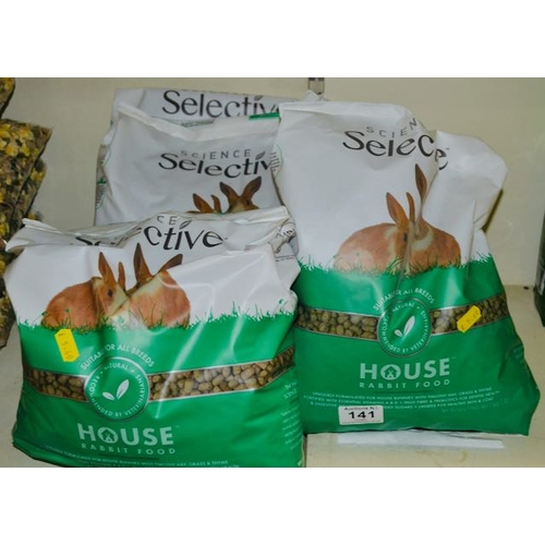 141 - 4 x 1.5kg Science Selective House Rabbit Food