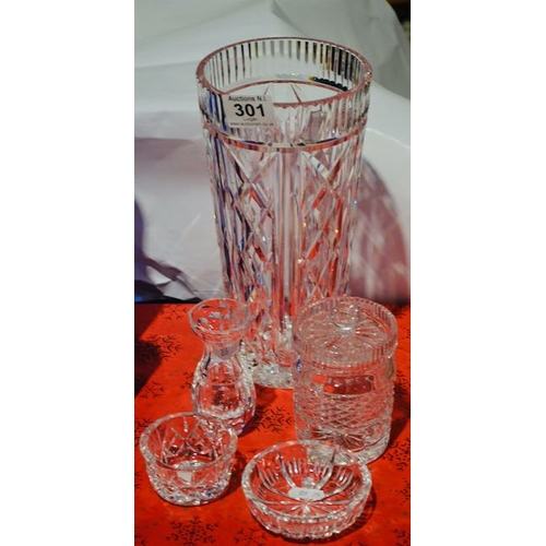 301 - Large Crystal Vase + 4pc Waterford Crystal Incl Conserve Pot, Vase & 2 Dishes