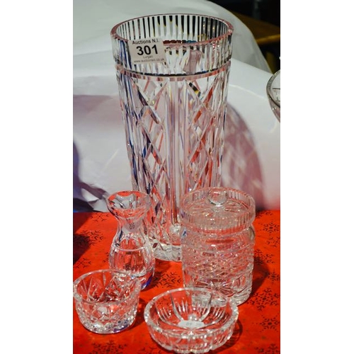 301 - Large Crystal Vase + 4pc Waterford Crystal Incl Conserve Pot, Vase & 2 Dishes