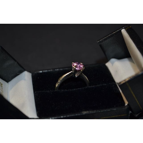 339 - 18ct White Gold Ring With Pink Stone