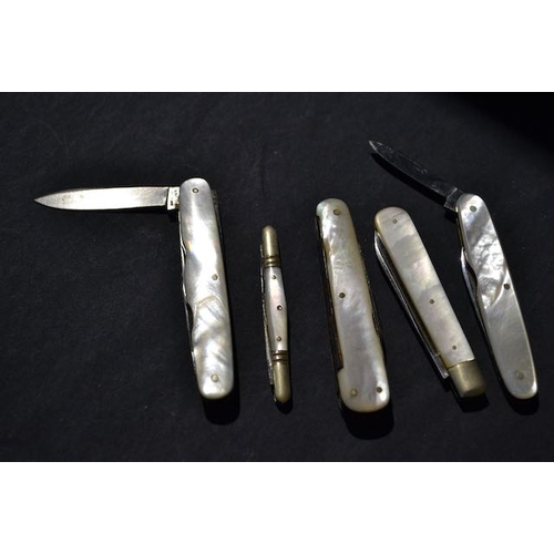 352 - 5 x Mother Of Pearl Detail Pen Knives