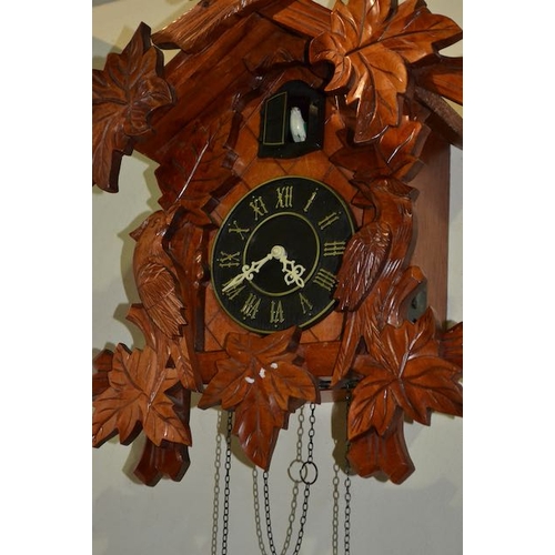 371 - Wooden Cuckoo Clock