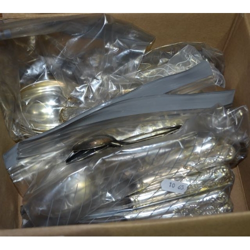 639 - Box Of Cutlery - Ornate Handled