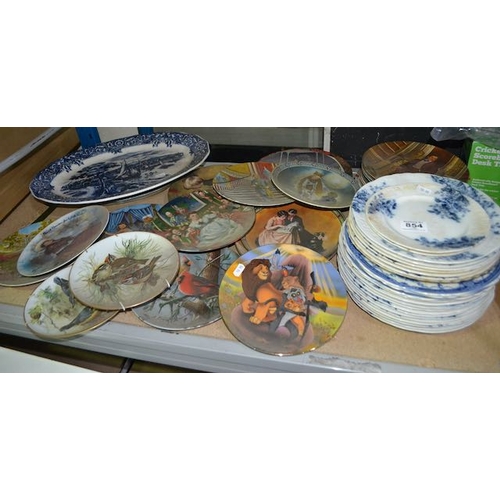 854 - Large Lot Of Collectable Plates Incl Disney