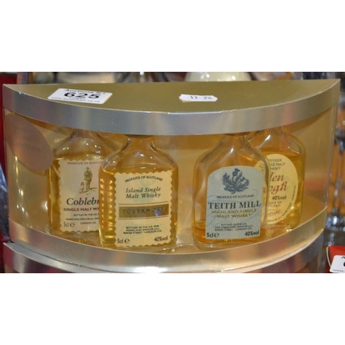 625 - 4 Single Malt Whisky Gift Pack