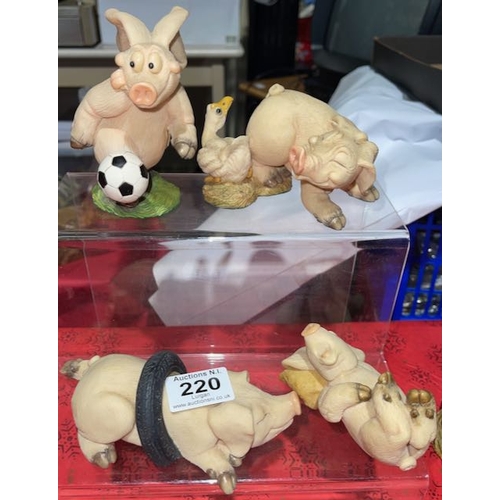 220 - 4 x Piggin Figurines Incl Piggin Tired & Piggin Smelly