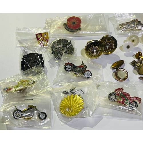 1054 - Collection Of Button Holes And Badges.