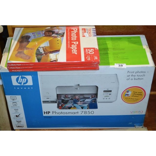 38 - HP Photosmart 7850 Printer With 3 x Pks Of Photo Paper