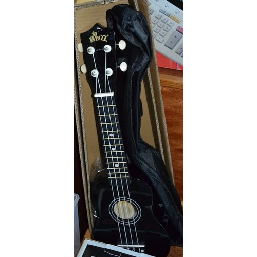 7 - Winzz Ukele In Soft Case - Boxed