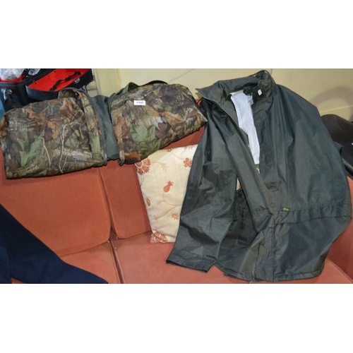 186 - Deben Advantage Timber Outdoor Camo Jacket Size Med + Champion Water Proof jacket Size Med