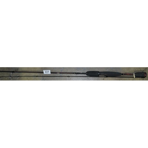 221 - Abu Garcia Black Max 5'6 Rod