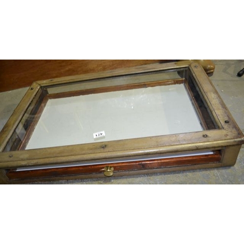 471 - Vintage Display Cabinet with Sliding Tray