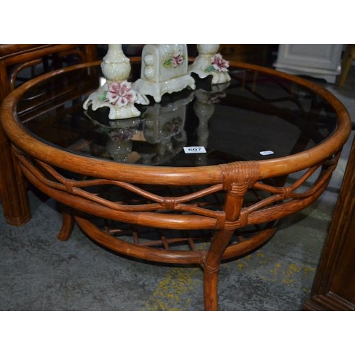 607 - Ornate Cicrular Glass Top Coffee Table