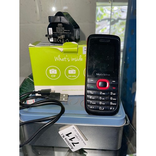 711 - Mobiwire Mobile Phone With Box & Charger - Working