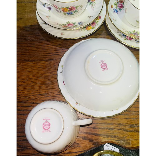 572 - Minton Marlow 22 Piece Teaset