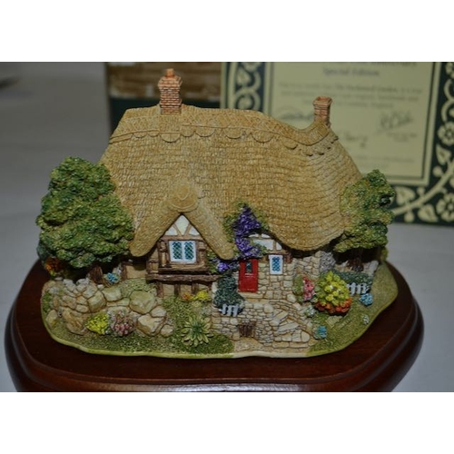 Boxed Lilliput Lane Collectors Club 15th Anniversary Special Boxed Lilliput Lane Collectors Club 15th Anniversary Special