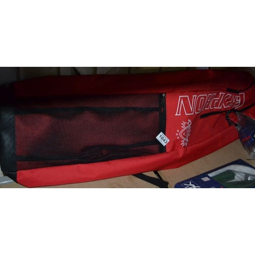 Gryphon Red Hockey Stick Bag + Slazenger Phantom Glove Large
