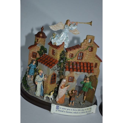 1095 - Danbury Mint Boxed The Nativity Votive Candle Holder Duo