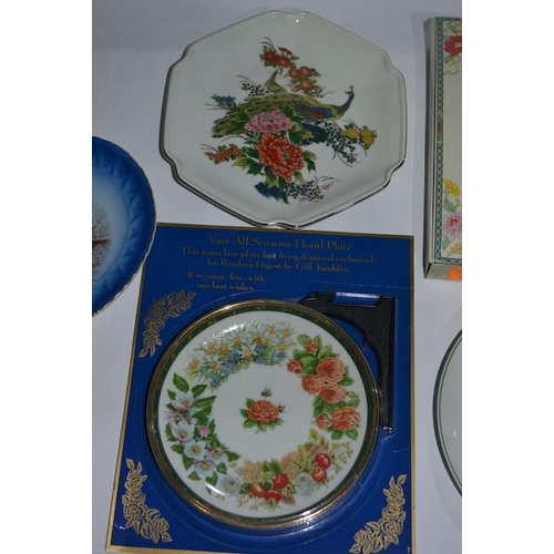 1110 - Collection of Decorative Plates