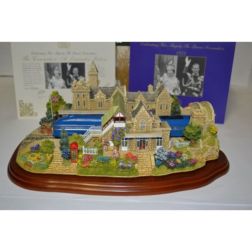 1000 - Large Boxed Limited Edition Lilliput Lane The Cornation At Lancaster Station No.61 With Cert