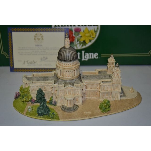 1042 - Boxed Liliput Lane Britains Heritage - St Pauls Cathedral