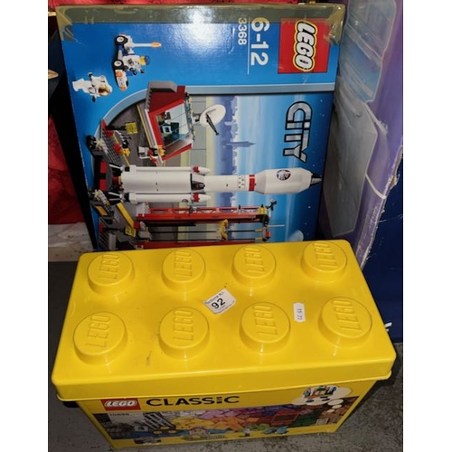 92 - Yellow Tub Of Lego + Lego City Set (Unchecked)