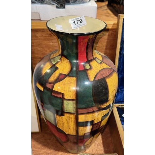 Lot 179       