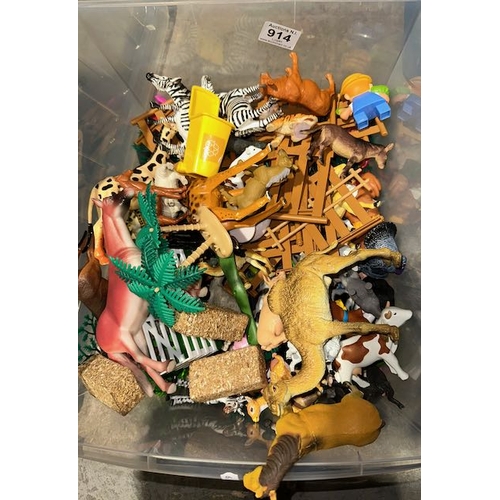 914 - Tub Of Toy Animals Etc