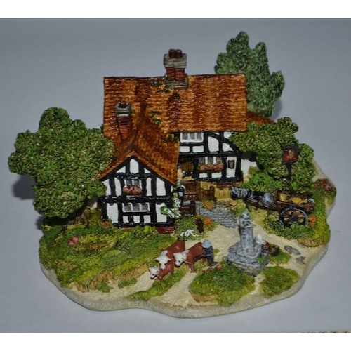 1076 - Danbury Mint The Bell Inn - Boxed With Cert