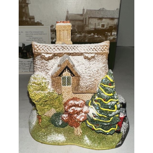 Eight Lilliput Lane Christmas models | Wood, Metal & Other
