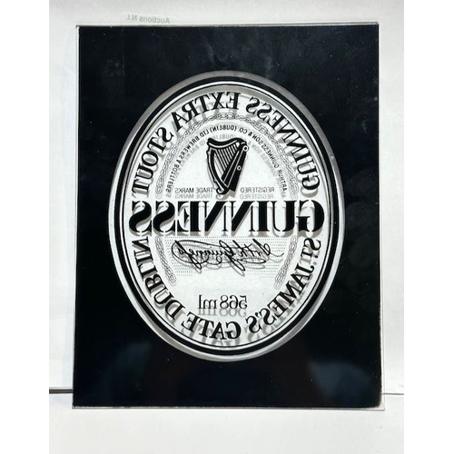 16 - Guinness Label Glass Panel - 10