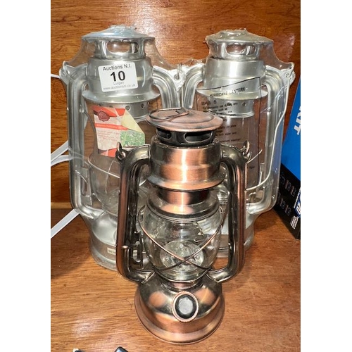 10 - Hurricane Lamp x 3
