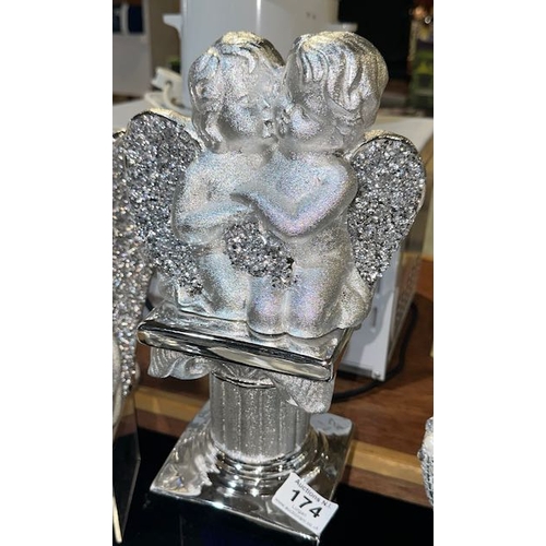 174 - Glitzy Kissing Cherubs Statue