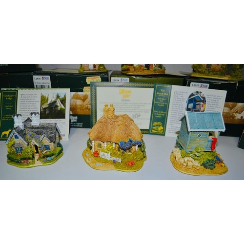 1130 - Boxed Lilliput Lane x6 - The BEach Hut, The Umbrella House, Gatekeepers Lodge, School Friends, Lilli... 