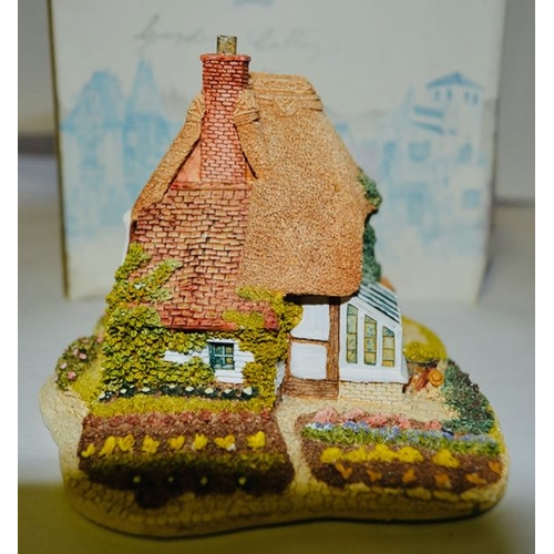 1182 - Boxed Lilliput Lane - Collectors Club Special 1991/92 Gardeners Cottage