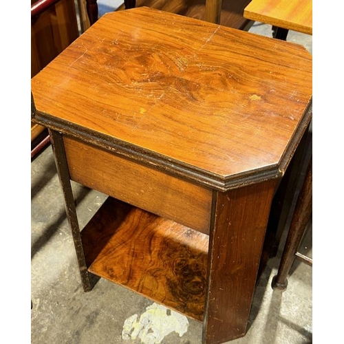 470 - Vintage Sewing/Storage Table