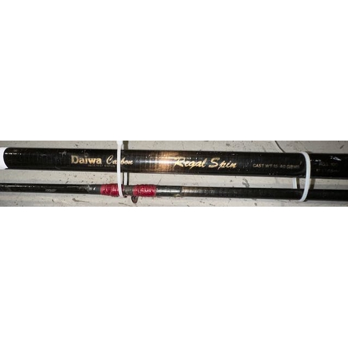 558 - Daiwa carbon Regal Spin 2pc Rod