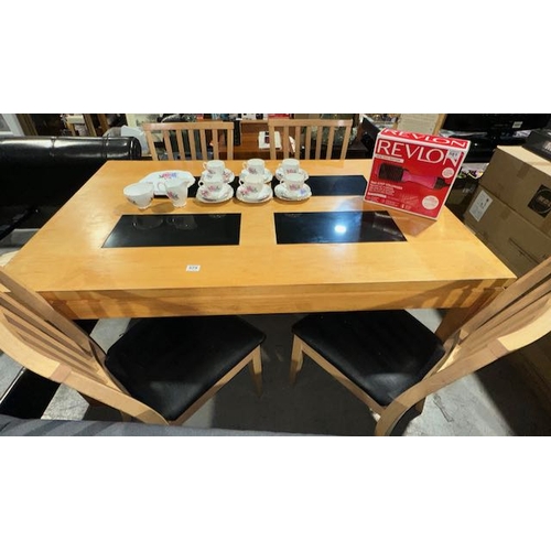 579 - Dining Table & 4 Chairs