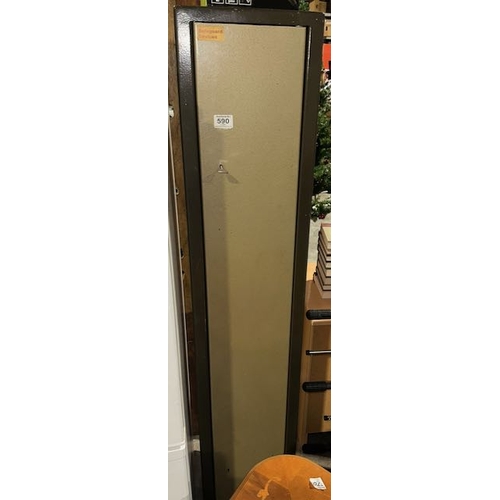 590 - Gun Safe With Key