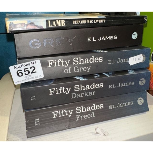 652 - 4 x EL James 50 Shades Of Grey Books + Another