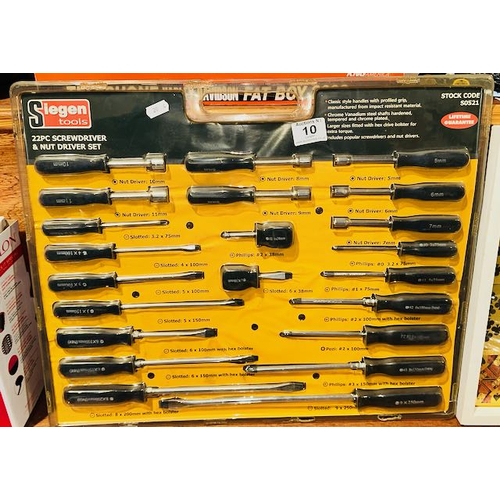 10 - Siegen 22pc Screwdriver & Nut Driver Set