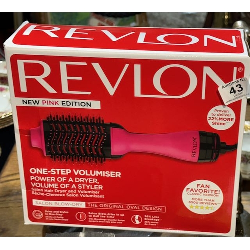 43 - Revlon One Step Volumiser Pink Edition - Box Sealed