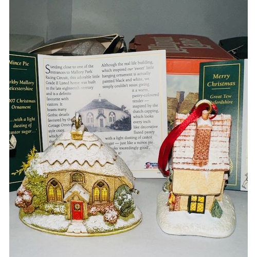 1159 - Boxed Lilliput Lane x5 - Christmas Bakery, The Donkey Stable, Mince Pie, Evergreens + Merry Christma... 