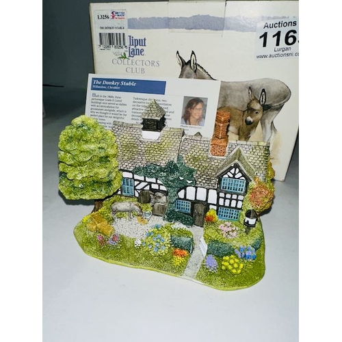 1165 - Boxed Lilliput Lane - Collectors Club 2010/2011 Club Speical Edition - The Donkey Stable